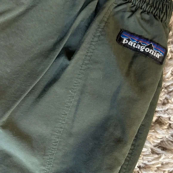 Patagonia Men's Dark Green Camp Sweat Pant - Picture 5 of 10